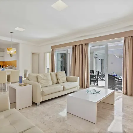 Privè Royal - Bahiazul Villa